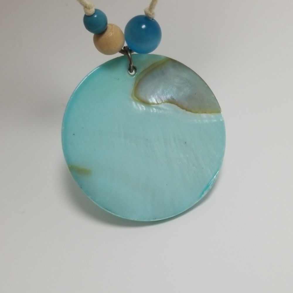 Shell necklace - Picture 6 of 6